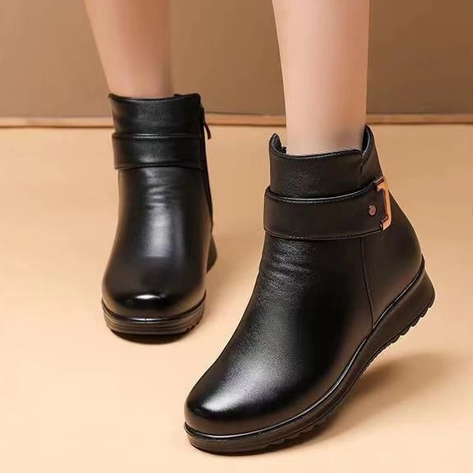 Viena – Women's Comfort Boots - Black - 39