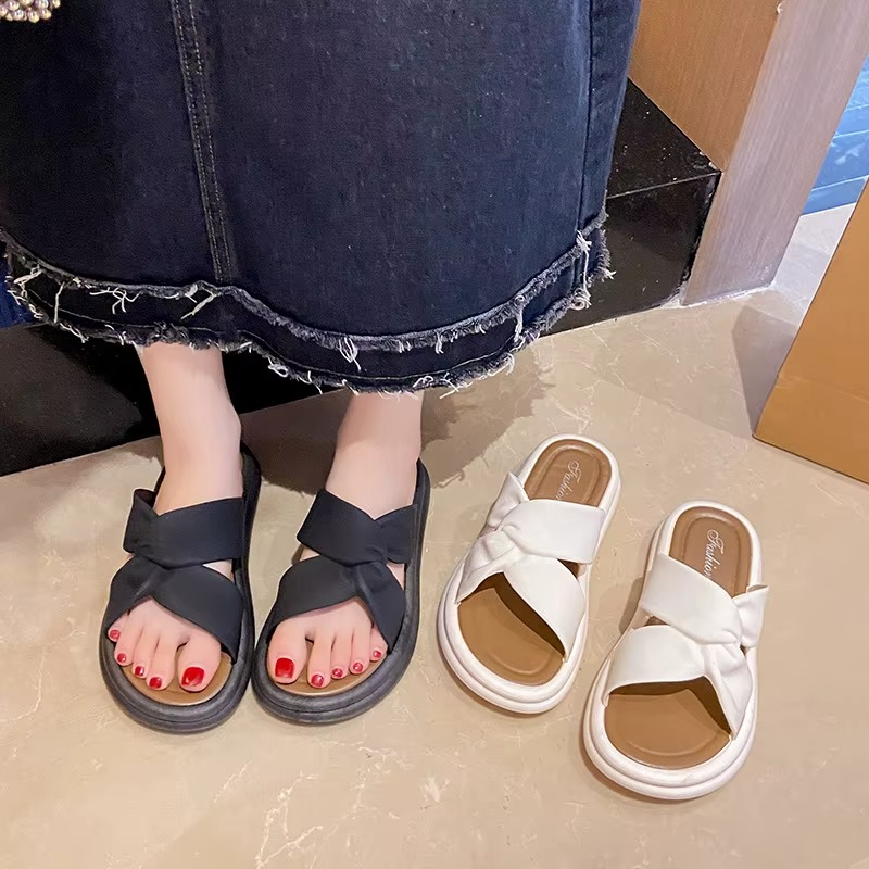 Capri – Women's Comfort Sandals - Black - 34