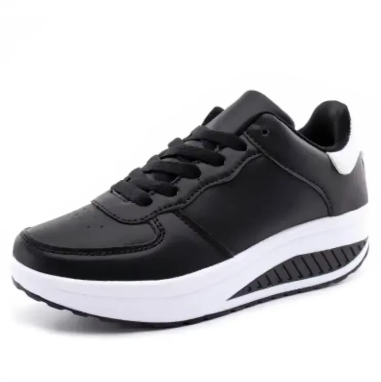 Comfort Line – Comfort Trainers - Black/White - 35