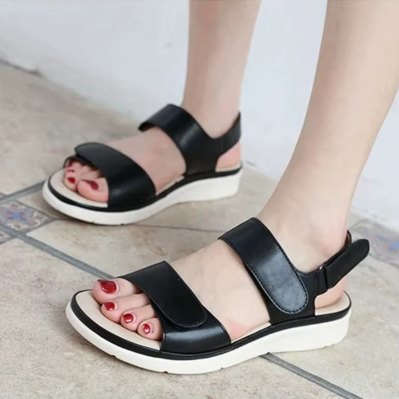 Celine – Women's Comfort Sandals - Black - 39
