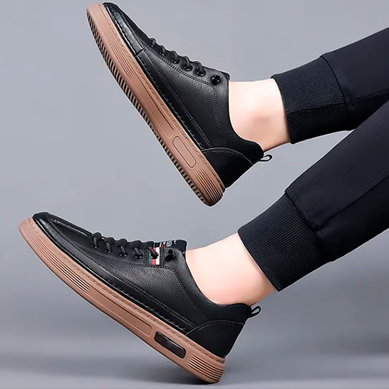 Cavaliere – Comfort Trainers - Black - 40