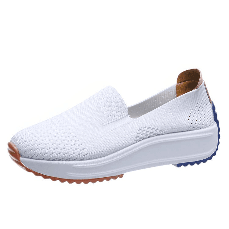 AirWalk – Comfort Trainers - White - 35