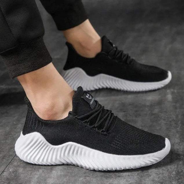 Mesh – Comfort Trainers - Black - 40