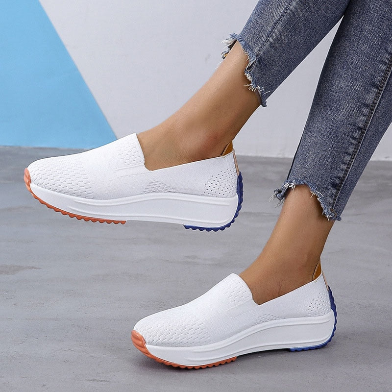 AirWalk – Comfort Trainers - White - 39
