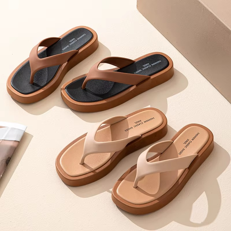 Classic – Women's Flip-Flops - Beige - 38