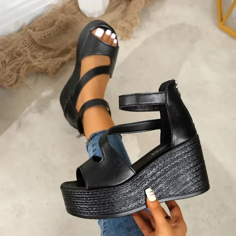 Amarilis – Women's Comfort Sandals - Black - 40