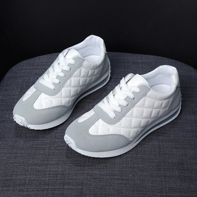 Urban – Women's Comfort Trainers - Black - 37