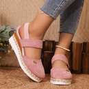 Azaleia Orthopaedic Sandals