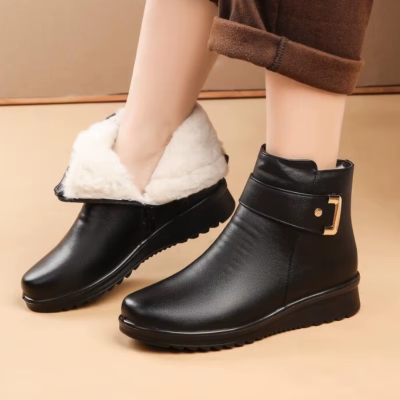 Viena – Women's Comfort Boots - Black - 36