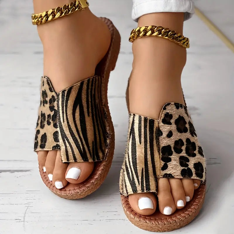 Savanna – Women's Comfort Sandals - Leopard Print - 42