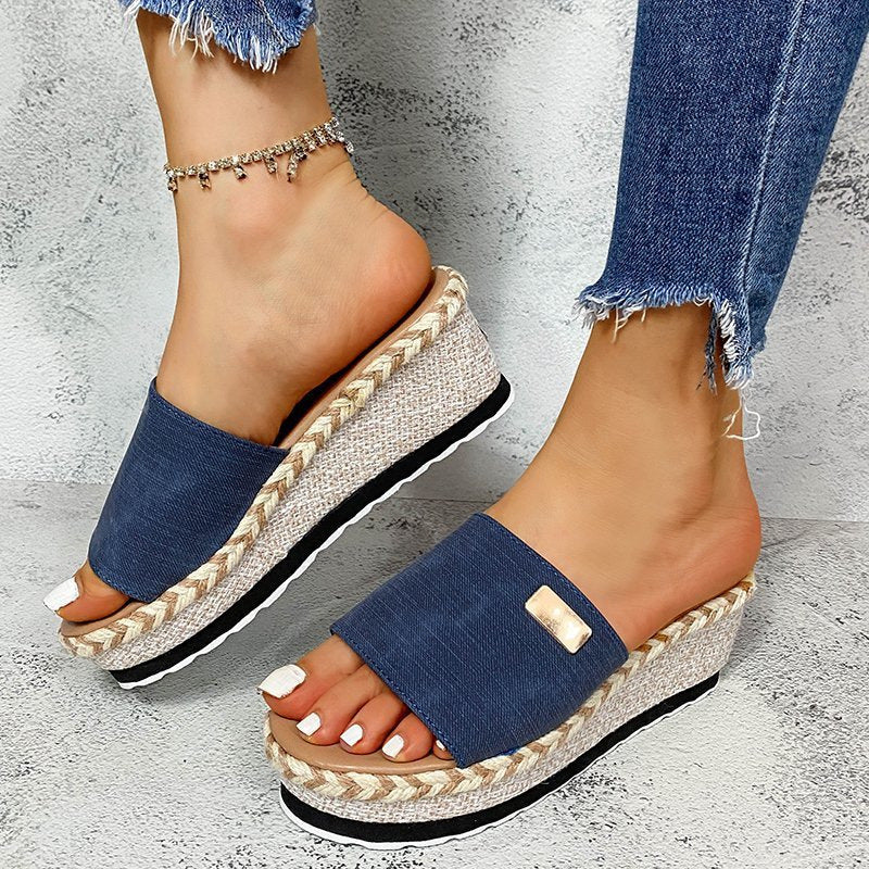Selena – Women's Comfort Sandals - Black - 38
