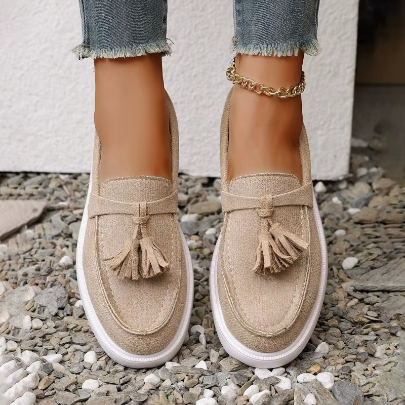 Delicata – Comfort Loafers - Off-White - 43